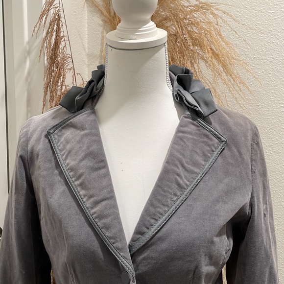 Cass Ruffled Button Down Jacket - Picture 3 of 6